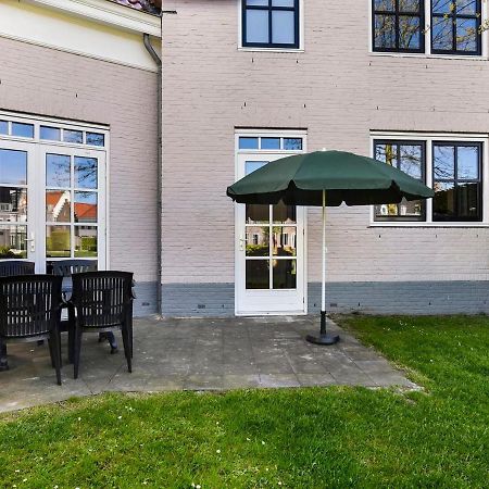 Luxury 4-Person Residence In The Holiday Park Landal Esonstad Anjum ภายนอก รูปภาพ