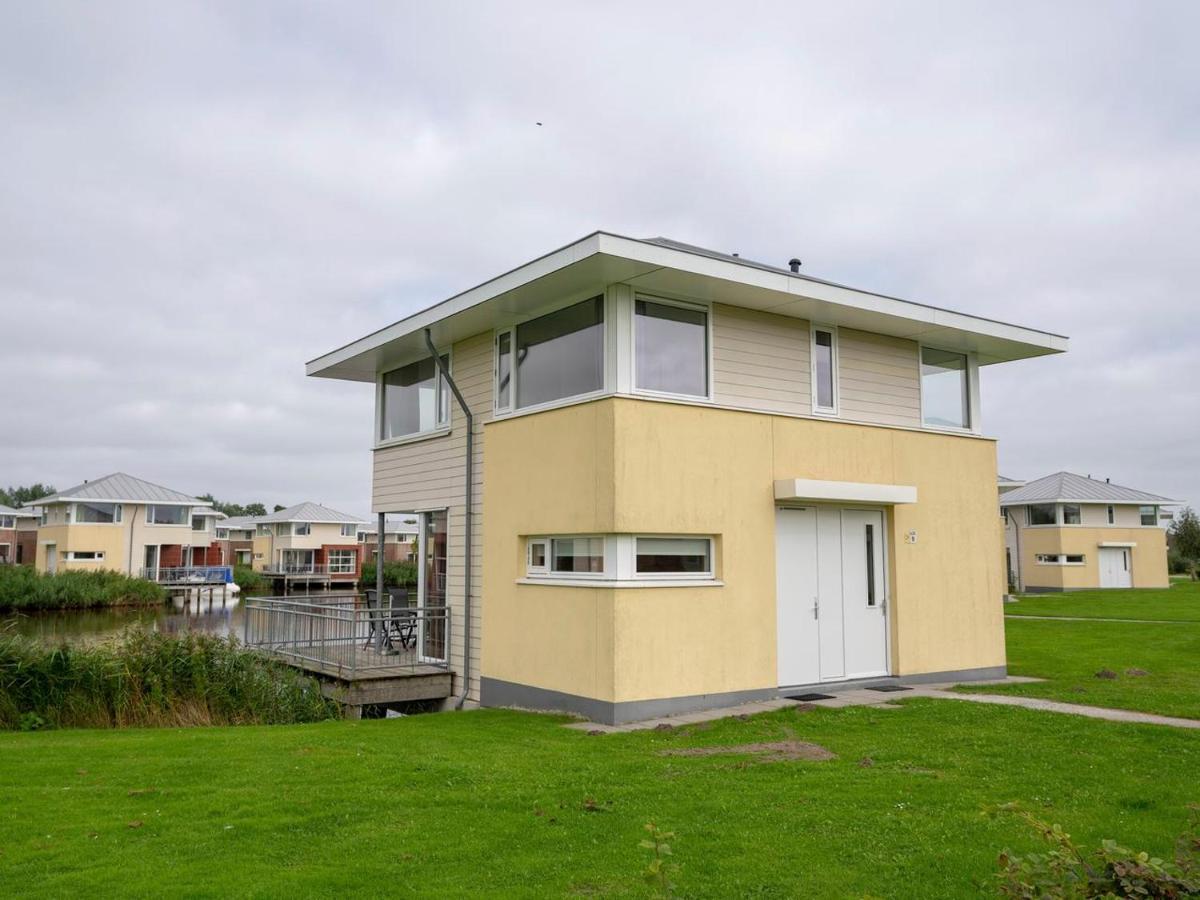 Luxury 4-Person Residence In The Holiday Park Landal Esonstad Anjum ภายนอก รูปภาพ