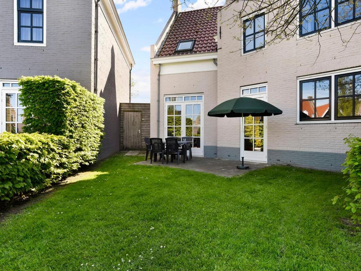 Luxury 4-Person Residence In The Holiday Park Landal Esonstad Anjum ภายนอก รูปภาพ