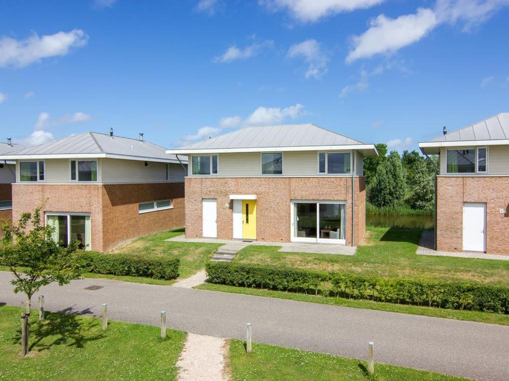 Luxury 4-Person Residence In The Holiday Park Landal Esonstad Anjum ภายนอก รูปภาพ