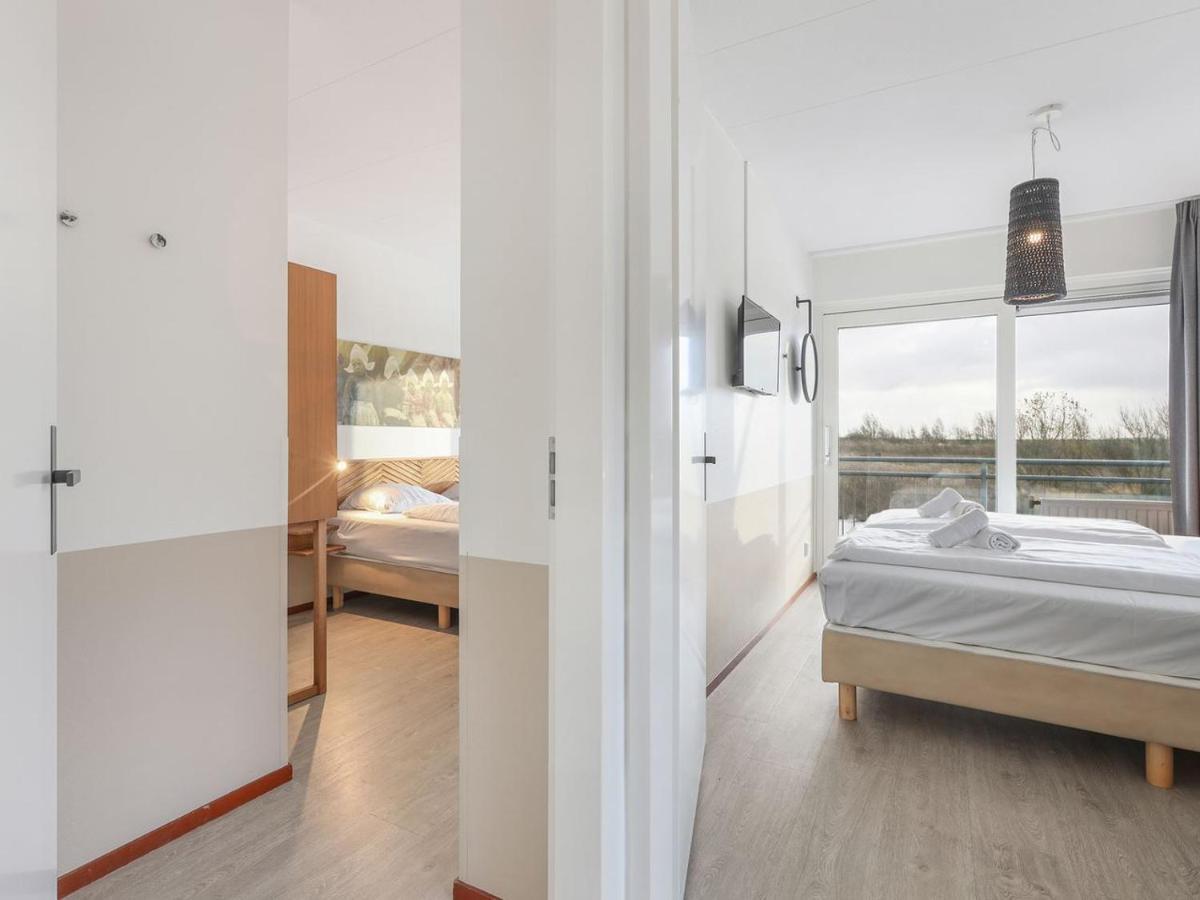 Luxury 4-Person Residence In The Holiday Park Landal Esonstad Anjum ภายนอก รูปภาพ