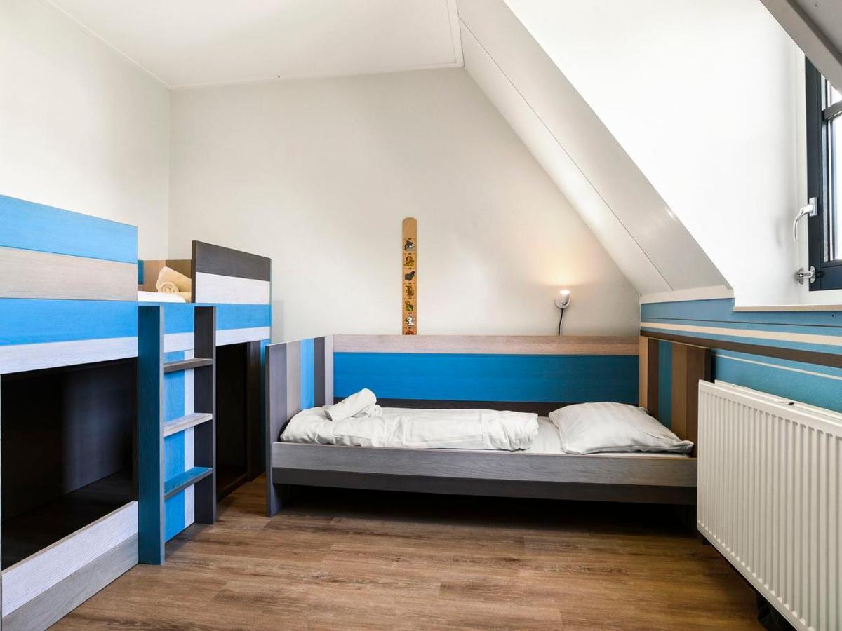 Luxury 4-Person Residence In The Holiday Park Landal Esonstad Anjum ภายนอก รูปภาพ